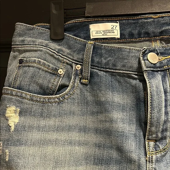 GAP Blue Boyfriend Jeans Distressed Casual - Picture 2 of 6